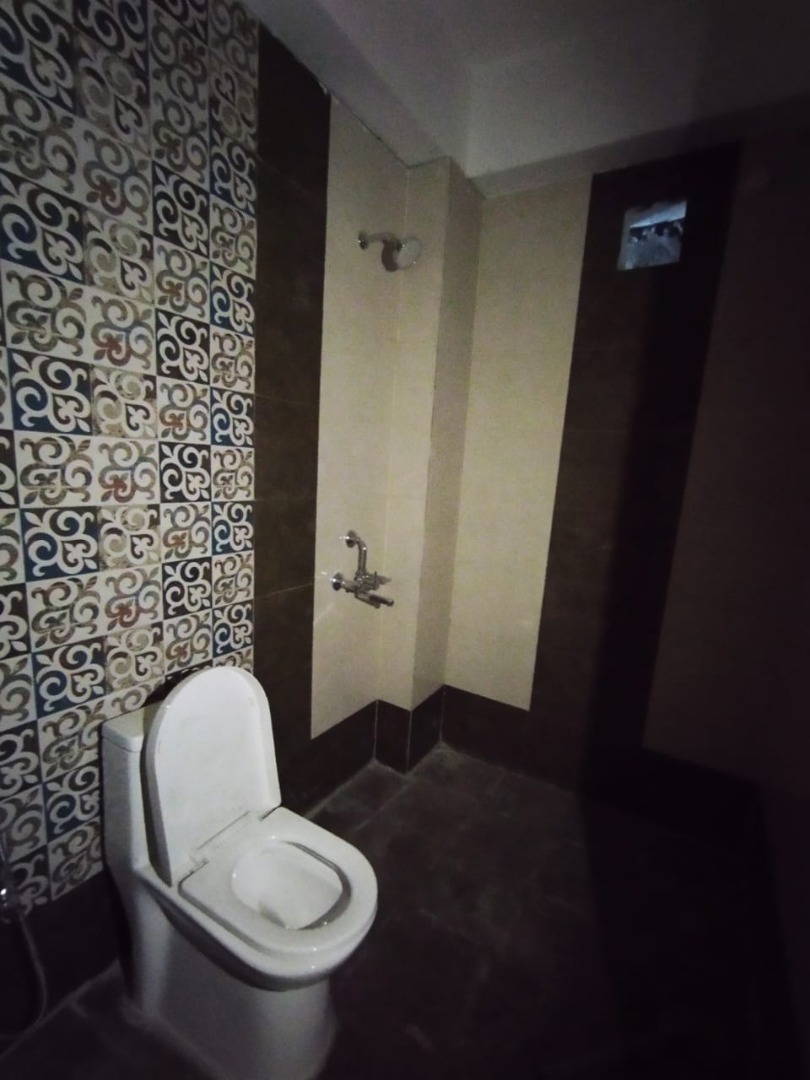 Unfurnished 3bhk in Pani Path, Milanpur, West Jyotinagar, Bamunimaidan, Guwahati, Assam for Rent